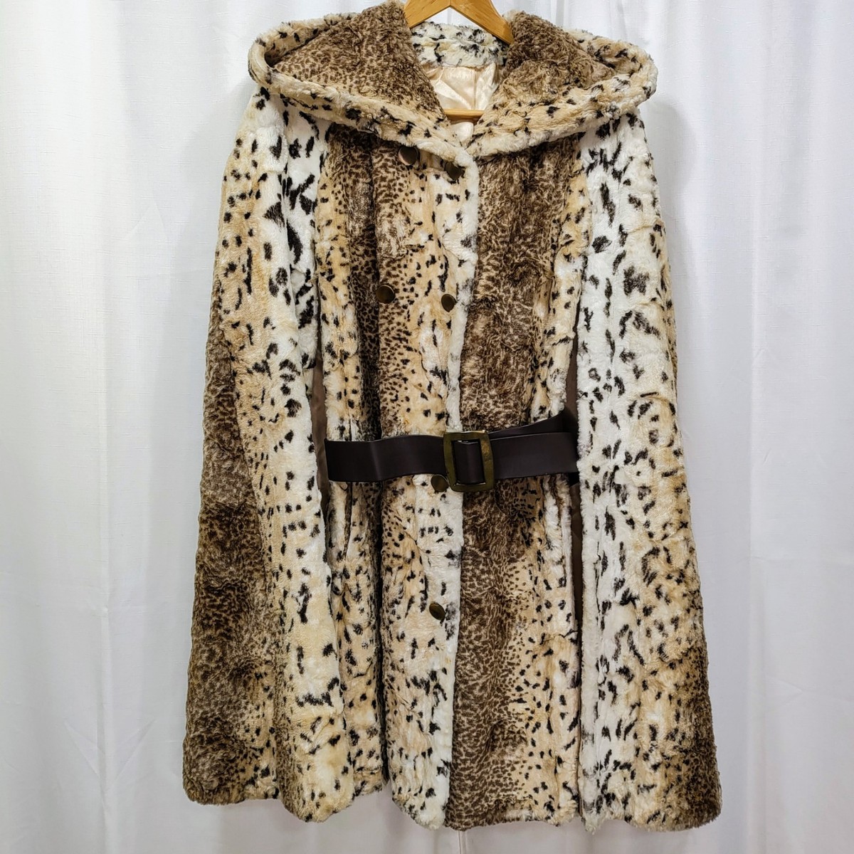 Leopard 1980s Vintage Coats, Jackets & Vests for Women for Leopard 1980s Vintage Coats, Jackets & Vests for Women for