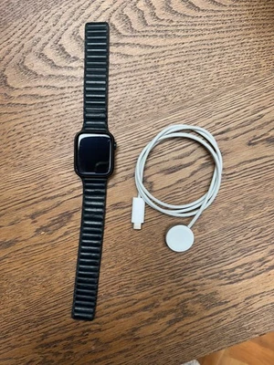 Apple Watch Series 7 GPS 45mm Midnight Aluminium Case with Midnight Leather ML - Image 1 of 4