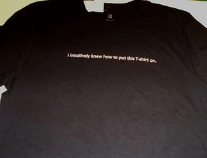 "I intuitively knew how to put this on." Apple Logo T-shirt by Apple, NEW - M - Picture 1 of 1