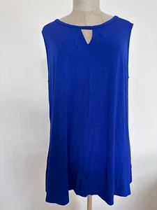 BLUE ILLUSION WOMENS ELECTRIC BLUE STRETCH TOP SIZE 2L - Picture 1 of 11