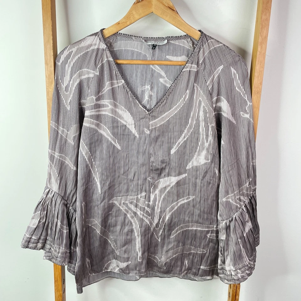 Halston Heritage Blouse Top Womens Extra Small Grey Stripe Bell Sleeve V-Neck - Image 1 of 4