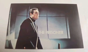THE PRISONER Patrick McGoohan / Postcard ClassicvTV Show / UNUSED, MINT / 5"x 3" - Bild 1 von 2
