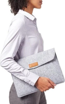 Funda para portátil Amazon Basics 13" fieltro funda para portátil - gris claro Foto 1 de 4