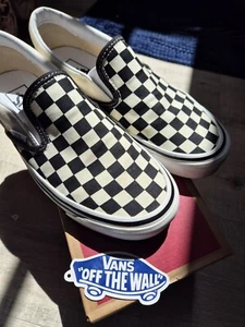 Vans CLASSIC SLIP-ON SHOES Woman - Picture 1 of 10