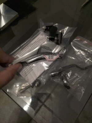 deragliatore anteriore 2 vel bici corsa 11 vel sram rival attac diretto no coll - Imagen 1 de 4