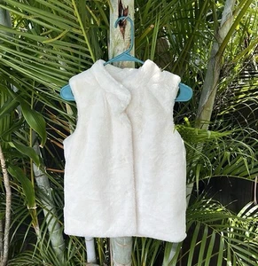 Epic Threads Beige Faux Fur Girls Vest Size Large - Picture 1 of 5