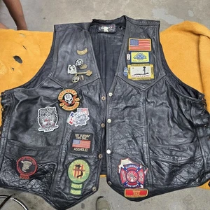 Gilet pelle vintage Harley Davidson capitolo toppe spille Daytona vfw Sturgis tx - Foto 1 di 15