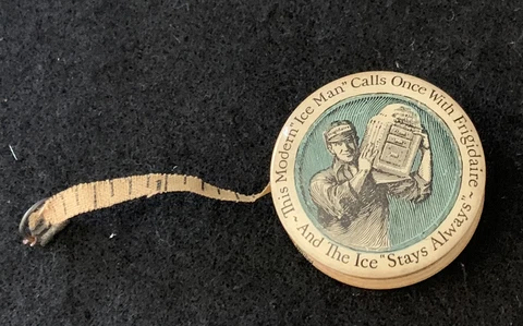 1919 FRIGIDAIRE REFRIGERATOR DAYTON OHIO CELLULOID SEWING CLOTH TAPE MEASURE Cover