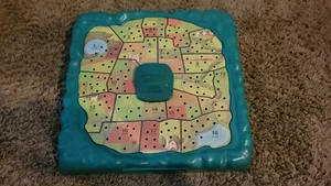 Vintage 1974 King Oil Board Game Replacement Pieces Parts BOARD ONLY! - Picture 1 of 3