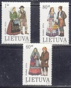 Lituania 1993 #537-39 Disfraces de Dzukai conjunto de 3 sellos - Imagen 1 de 1