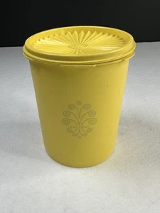 Botes Tupperware Servalier con tapa amarilla 809-3 vintage - Imagen 1 de 8