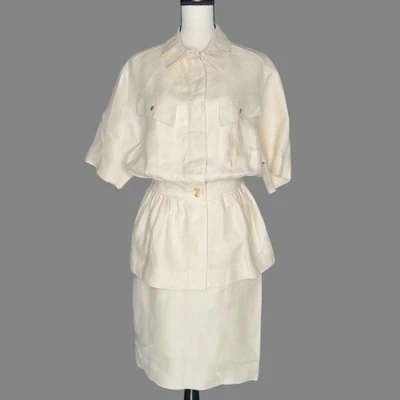 Chanel Boutique US10 Juego de Traje Vintage 2 Piezas 100% Lino Natural Safari Botón Dorado Foto 1 de 4