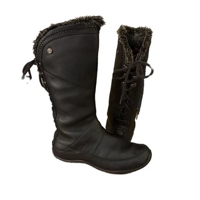 The North Face 皮革 Janey II Luxe 尺寸 8.5 二手状况完好,不再可用!  — 第 1/4 张图片