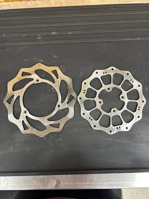 Rotores de freno traseros y delanteros Nihilo - KTM65 65sx Husky TC65 GasGas MC65 Foto 1 de 4