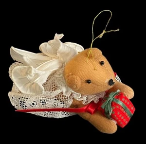 Oso ángel de peluche vintage años 80 Enesco adorno navideño 1984 con encaje de regalo Taiwán - Imagen 1 de 7