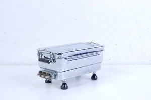 Vecchia scatola medicale acciaio e siringa Vintage farmaceutico studio medico - Picture 1 of 9