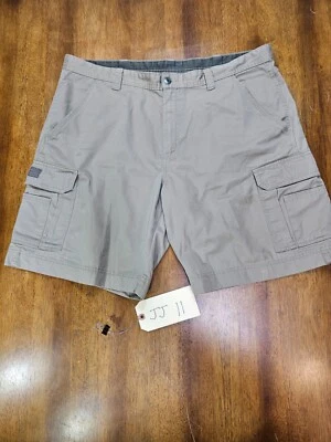 Vintage Red Head Canvas Cargo Safari Shorts Khaki Mens size 40 w/ 9" Inseam - Image 1 of 4