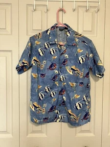 Boys Sz 12 Patagonia Button Up Shirt Short Sleeves Fish Vacation Tropical - Picture 1 of 6