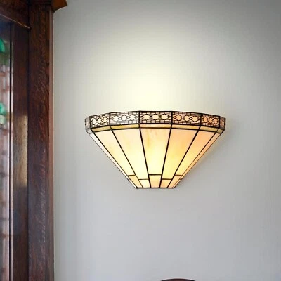 MISSION TIFFANY STYLE HANDCRAFTED GLASS WALL LIGHT WALL FIXING INCLUDED - Image 1 of 4