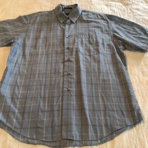 Van Heusen Mens Shirt Size L (16-16 1/2) Button Up Short Sleeve Blue Plaid - Picture 1 of 3