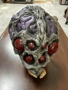 Máscara de Halloween “pinza” hecha a mano para adultos Zagone Studios MN1001 - Imagen 1 de 4