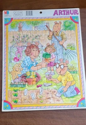Vintage 1996 Milton Bradley Arthur 25 Piece Large Puzzle - Image 1 of 4