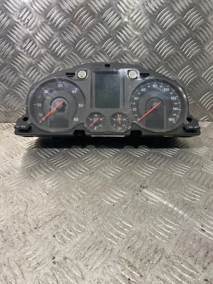 Cuadro de instrumentos velocímetro Volkswagen Passat B6 2009 3C0920972E #10 Foto 1 de 4