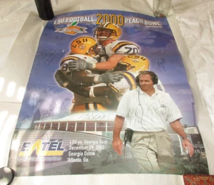 Póster LSU Fútbol Melocotón 2000 Firmado por 14 Jugadores con Números 18 x 24 - Imagen 1 de 12
