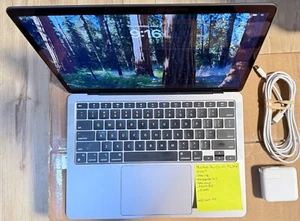 Used Apple MacBook Air (M1, 13-inch, 2020) - 16GB RAM / 1TB SSD - Selling in USA - Afbeelding 1 van 4