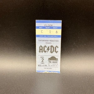 Talón de boleto de concierto de ACDC, 2 de noviembre de 1983, The Arena - Imagen 1 de 2