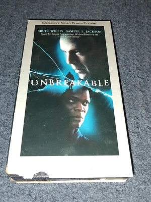 Unbreakable VHS Bonus Edition Bruce Willis Sci-fi Fantasy Thriller Touchstone - Image 1 of 4