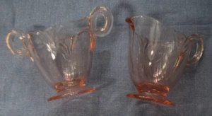 Vintage Pink Depression Glass Sugar and Creamer 3" Tall - Picture 1 of 3