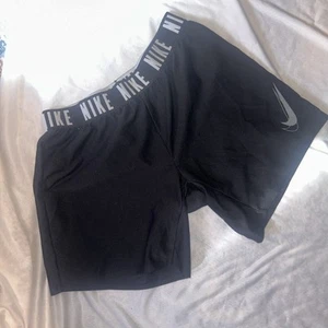 Nike Youth Size Large Dri-Fit Athletic Shorts, Black - Picture 1 of 4