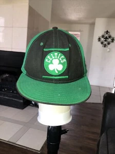 Boston Celtics Hat Cap Fitted Mens 7 3/4 Black Green NBA Basketball - Picture 1 of 3