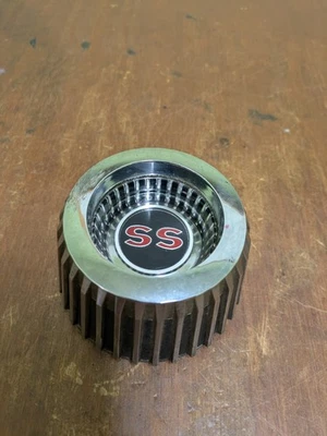 Chevrolet Wheel Center Cap Ribbed Design 1960s Chevelle Nova Super Sport - Image 1 of 4