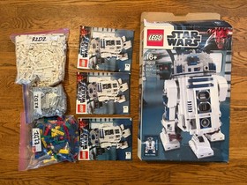 LEGO Star Wars: R2-D2 (10225)  100% Complete With Manuals, Box, and Minifigure
