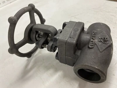 OMB 810 Gate Valve 1" 800 lb Socket Weld Ends A105N Forged Steel Trim #8 LOW-E - Image 1 of 4