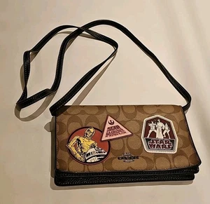 Coach Star Wars Jes Signature "C" Canvas Patches Crossbody Bag Purse wallet F/sh - Picture 1 of 10