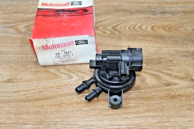 Nuevo de Lote Antiguo Ford Lincoln F5AZ-9C915-A Conjunto de Válvula 1995-1997 Lincoln Town Car 1997-04 Foto 1 de 4