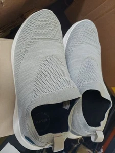 vessi M08 everyday 2.0 slip on vapor grey  shesvgm 08 preowned. - Picture 1 of 7