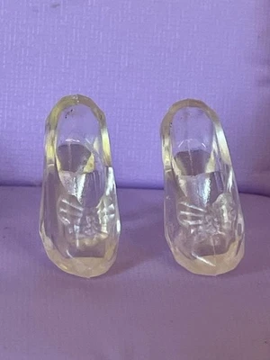 Zapatos Barbie de Colección Transparente Translúcido Princesa Zapatos Mattel ~ Foto 1 de 4