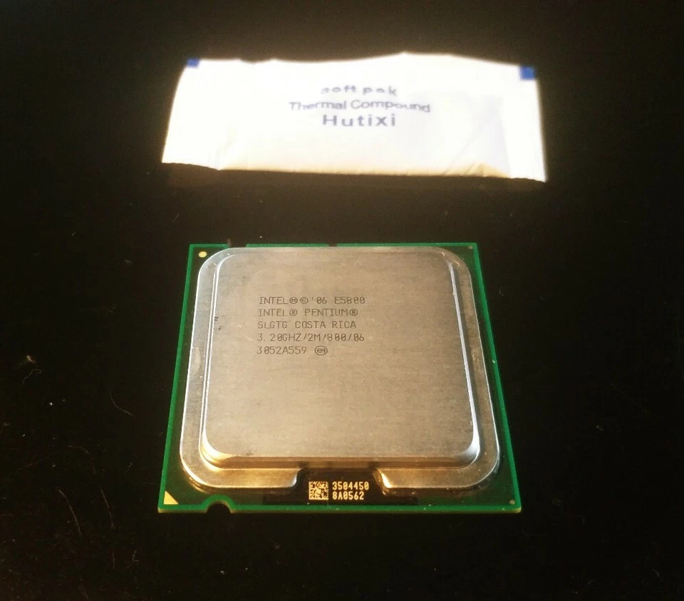 CPU 775 PENTIUM E5800 3.2 GHZ 800  SOCKET LGA INTEL PROCESSORE PROZESSOR PC - Immagine 1 di 1