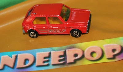 Coche de juguete diecast vintage Majorette VW Volkswagen Golf rojo escala 1/60 Francia Foto 1 de 4