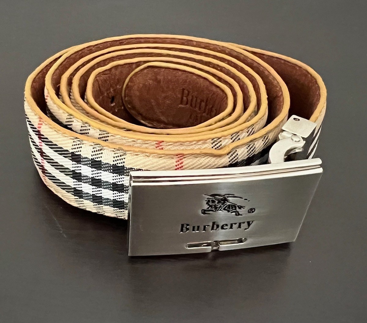美品 BURBERRY PRORSUM レザーベルト サイズ40/100 未使用品】バーバリー ベルト レザー ブラック 現行品 シルバー