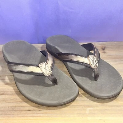 Sandalia chanclas Vionic Tide II bronce marrón puntera para mujer talla 11 cómoda EE. UU. Foto 1 de 4
