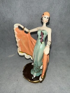 Vintage Flapper 5 1/2” Art Deco Great Gatsby Resin (?) Beauty Roaring Twenties - Picture 1 of 6