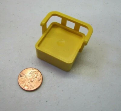 Lego Duplo Yellow Chair Seat Furniture Chair 2 X 3 X 2 For House Table Living - Image 1 of 3