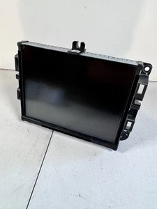 13-17 DODGE RAM 1500 2500 3500 8.4 RADIO VP4 NA NAV SCRATCH - Picture 1 of 3