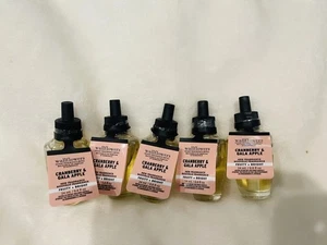 New Sealed Bath & Body Works Cranberry Gala Apple Wallflowers Refill Bulbs x 5 - Picture 1 of 2