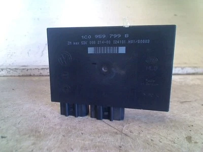 CENTRALINA CHIUSURA CENTRALIZZATA Skoda Octavia Combi (1U5) 2002 - Immagine 1 di 2